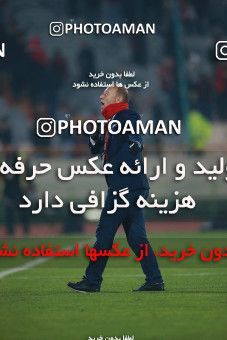 1504092, Tehran, , Iran Football Pro League، Persian Gulf Cup، Week 12، First Leg، Persepolis 1 v 0 Nassaji Qaemshahr on 2019/12/27 at Azadi Stadium