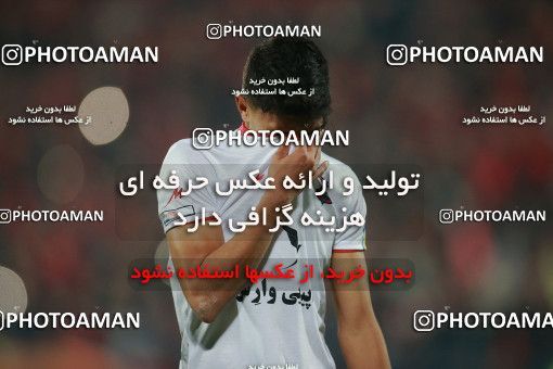 1504073, Tehran, , Iran Football Pro League، Persian Gulf Cup، Week 12، First Leg، Persepolis 1 v 0 Nassaji Qaemshahr on 2019/12/27 at Azadi Stadium