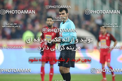 1807692, Tehran, , Iran Football Pro League، Persian Gulf Cup، Week 12، First Leg، Persepolis 1 v 0 Nassaji Qaemshahr on 2019/12/27 at Azadi Stadium