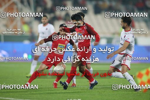 1807652, Tehran, , Iran Football Pro League، Persian Gulf Cup، Week 12، First Leg، Persepolis 1 v 0 Nassaji Qaemshahr on 2019/12/27 at Azadi Stadium