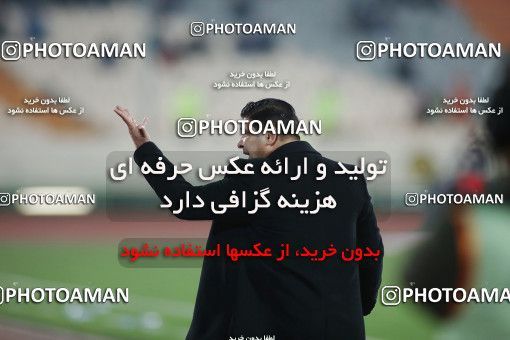1807664, Tehran, , Iran Football Pro League، Persian Gulf Cup، Week 12، First Leg، Persepolis 1 v 0 Nassaji Qaemshahr on 2019/12/27 at Azadi Stadium