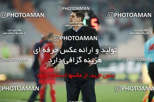 1807705, Tehran, , Iran Football Pro League، Persian Gulf Cup، Week 12، First Leg، Persepolis 1 v 0 Nassaji Qaemshahr on 2019/12/27 at Azadi Stadium