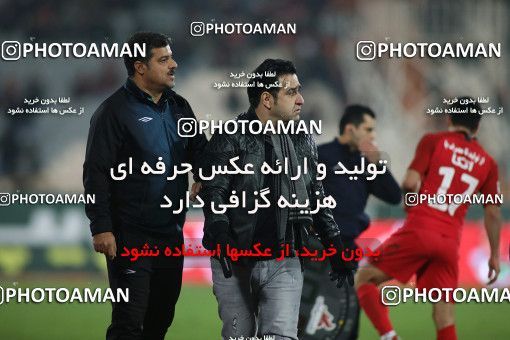 1807673, Tehran, , Iran Football Pro League، Persian Gulf Cup، Week 12، First Leg، Persepolis 1 v 0 Nassaji Qaemshahr on 2019/12/27 at Azadi Stadium