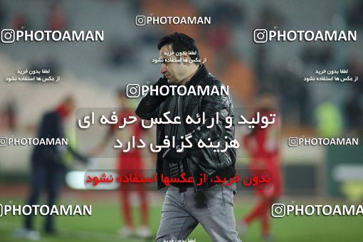 1807699, Tehran, , Iran Football Pro League، Persian Gulf Cup، Week 12، First Leg، Persepolis 1 v 0 Nassaji Qaemshahr on 2019/12/27 at Azadi Stadium