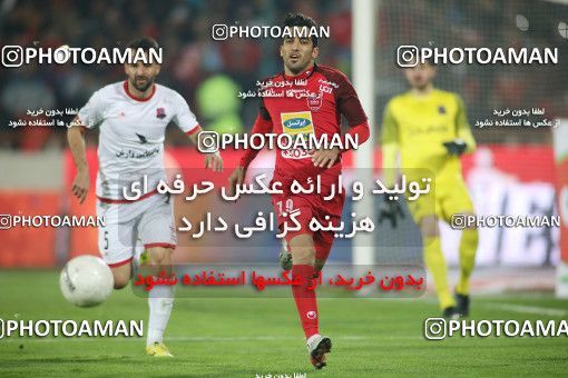 1807629, Tehran, , Iran Football Pro League، Persian Gulf Cup، Week 12، First Leg، Persepolis 1 v 0 Nassaji Qaemshahr on 2019/12/27 at Azadi Stadium