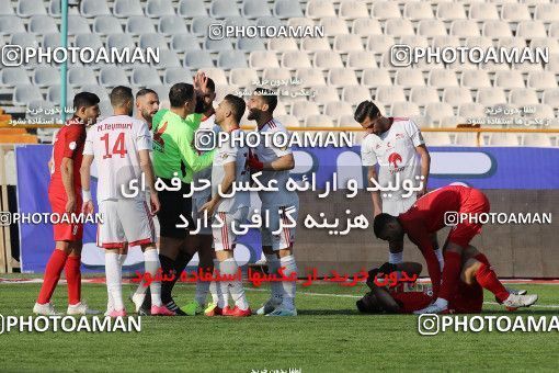 1700390, Iran Football Pro League، Persian Gulf Cup، Week 17، Second Leg، 2020/01/26، Tehran، Azadi Stadium، Persepolis 2 - 0 Tractor Sazi
