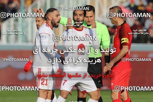 1700462, Iran Football Pro League، Persian Gulf Cup، Week 17، Second Leg، 2020/01/26، Tehran، Azadi Stadium، Persepolis 2 - 0 Tractor Sazi