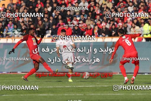 1700475, Tehran, Iran, Iran Football Pro League، Persian Gulf Cup، Week 17، Second Leg، Persepolis 2 v 0 Tractor Sazi on 2020/01/26 at Azadi Stadium
