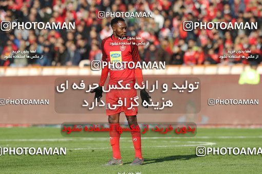 1700490, Tehran, Iran, Iran Football Pro League، Persian Gulf Cup، Week 17، Second Leg، Persepolis 2 v 0 Tractor Sazi on 2020/01/26 at Azadi Stadium