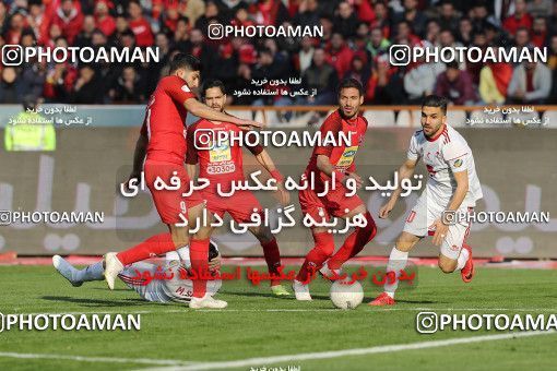 1700393, Tehran, Iran, Iran Football Pro League، Persian Gulf Cup، Week 17، Second Leg، Persepolis 2 v 0 Tractor Sazi on 2020/01/26 at Azadi Stadium