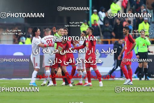 1700549, Iran Football Pro League، Persian Gulf Cup، Week 17، Second Leg، 2020/01/26، Tehran، Azadi Stadium، Persepolis 2 - 0 Tractor Sazi