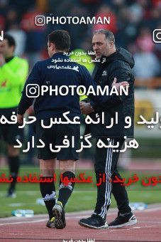 1514132, Tehran, Iran, Iran Football Pro League، Persian Gulf Cup، Week 17، Second Leg، Persepolis 2 v 0 Tractor Sazi on 2020/01/26 at Azadi Stadium