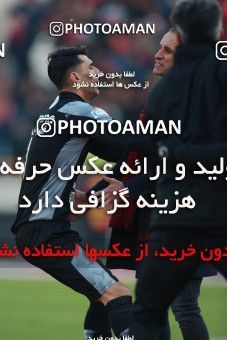 1514306, Tehran, Iran, Iran Football Pro League، Persian Gulf Cup، Week 17، Second Leg، Persepolis 2 v 0 Tractor Sazi on 2020/01/26 at Azadi Stadium