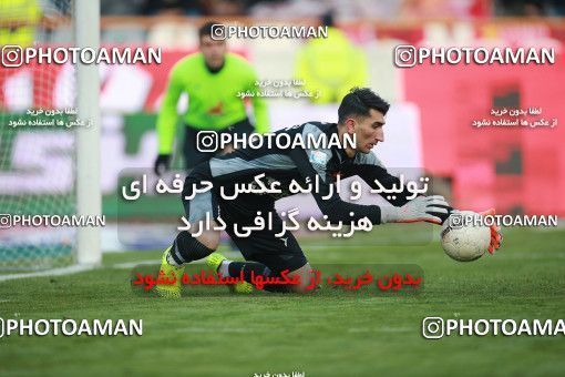 1514214, Tehran, Iran, Iran Football Pro League، Persian Gulf Cup، Week 17، Second Leg، Persepolis 2 v 0 Tractor Sazi on 2020/01/26 at Azadi Stadium