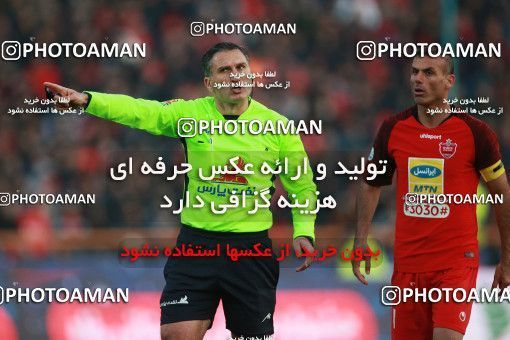 1514447, Tehran, Iran, Iran Football Pro League، Persian Gulf Cup، Week 17، Second Leg، Persepolis 2 v 0 Tractor Sazi on 2020/01/26 at Azadi Stadium