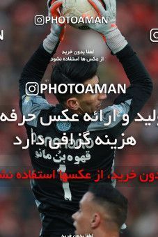 1514441, Tehran, Iran, Iran Football Pro League، Persian Gulf Cup، Week 17، Second Leg، Persepolis 2 v 0 Tractor Sazi on 2020/01/26 at Azadi Stadium