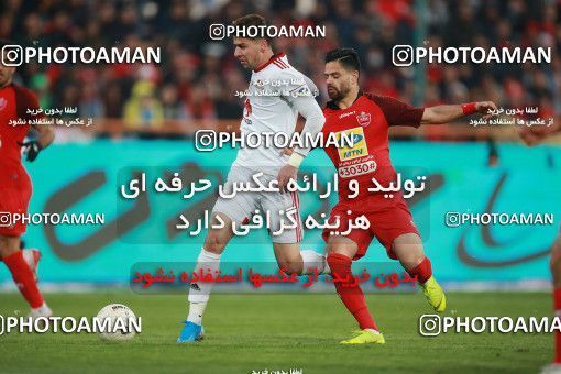 1514551, Tehran, Iran, Iran Football Pro League، Persian Gulf Cup، Week 17، Second Leg، Persepolis 2 v 0 Tractor Sazi on 2020/01/26 at Azadi Stadium