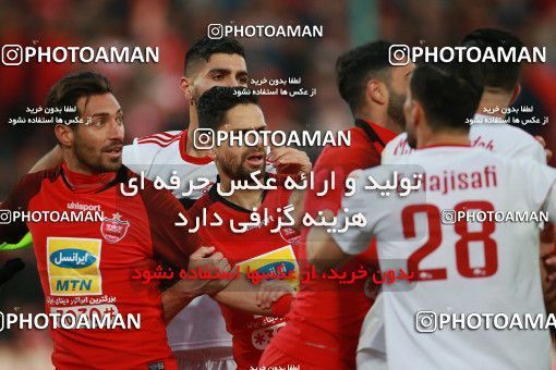 1514520, Tehran, Iran, Iran Football Pro League، Persian Gulf Cup، Week 17، Second Leg، Persepolis 2 v 0 Tractor Sazi on 2020/01/26 at Azadi Stadium