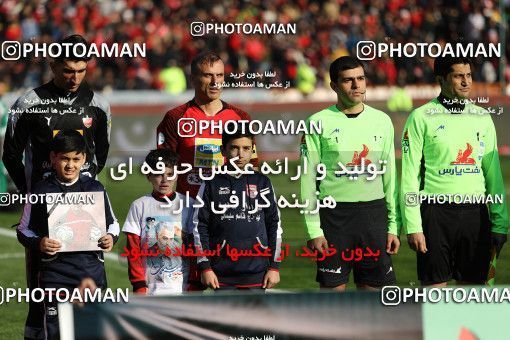 1699019, Tehran, Iran, Iran Football Pro League، Persian Gulf Cup، Week 17، Second Leg، Persepolis 2 v 0 Tractor Sazi on 2020/01/26 at Azadi Stadium