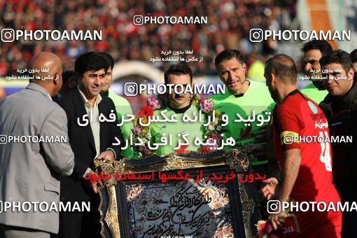1699001, Tehran, Iran, Iran Football Pro League، Persian Gulf Cup، Week 17، Second Leg، Persepolis 2 v 0 Tractor Sazi on 2020/01/26 at Azadi Stadium