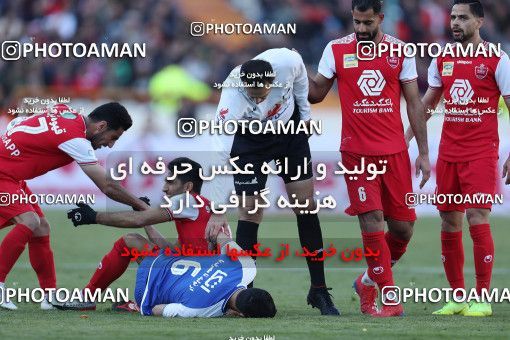 1514973, Iran Football Pro League، Persian Gulf Cup، Week 19، Second Leg، 2020/02/06، Tehran، Azadi Stadium، Persepolis 2 - 2 Esteghlal