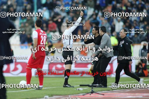 1808083, Iran Football Pro League، Persian Gulf Cup، Week 19، Second Leg، 2020/02/06، Tehran، Azadi Stadium، Persepolis 2 - 2 Esteghlal