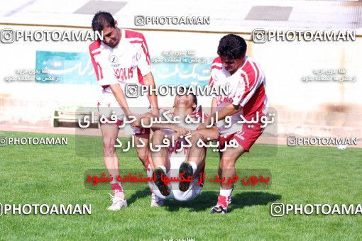 1516511, Tehran, , لیگ برتر فوتبال ایران, Persepolis Football Team Training Session on 2002/08/07 at Karegaran Stadium