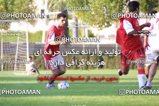 1516531, Tehran, , لیگ برتر فوتبال ایران, Persepolis Football Team Training Session on 2002/08/07 at Karegaran Stadium