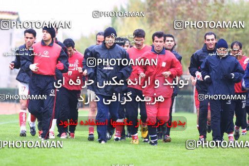 1517190, Tehran, , لیگ برتر فوتبال ایران, Persepolis Football Team Training Session on 2002/11/02 at Karegaran Stadium