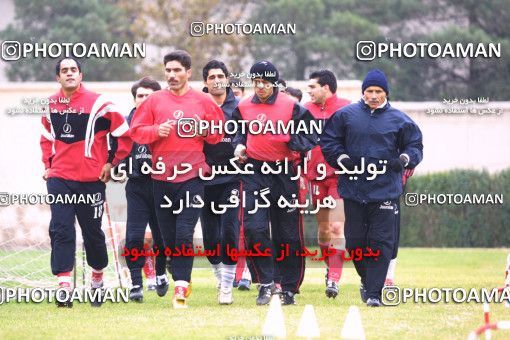1517214, Tehran, , لیگ برتر فوتبال ایران, Persepolis Football Team Training Session on 2002/11/02 at Karegaran Stadium