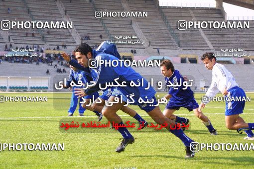 1517841, Tehran, , جام حذفی فوتبال ایران, Esteghlal 2 v 1  on 2002/11/17 at Takhti Stadium