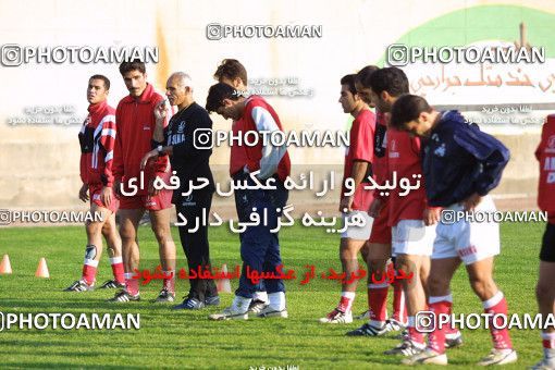 1517967, Tehran, , لیگ برتر فوتبال ایران, Persepolis Football Team Training Session on 2002/11/24 at Karegaran Stadium