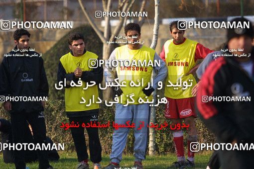 1518758, , , لیگ برتر فوتبال ایران, Persepolis Football Team Training Session on 2002/12/15 at Karegaran Stadium