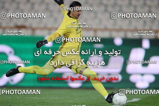 1527872, Tehran, Iran, Iran Football Pro League، Persian Gulf Cup، Week 21، Second Leg، Persepolis 3 v 1 Padideh Mashhad on 2020/02/27 at Azadi Stadium