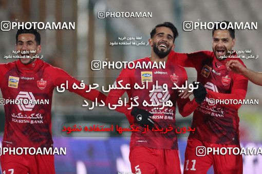 1527864, Iran Football Pro League، Persian Gulf Cup، Week 21، Second Leg، 2020/02/27، Tehran، Azadi Stadium، Persepolis 3 - ۱ Padideh Mashhad