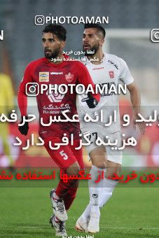 1528251, Iran Football Pro League، Persian Gulf Cup، Week 21، Second Leg، 2020/02/27، Tehran، Azadi Stadium، Persepolis 3 - ۱ Padideh Mashhad