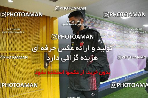 1528289, Tehran, Iran, Iran Football Pro League، Persian Gulf Cup، Week 21، Second Leg، Persepolis 3 v 1 Padideh Mashhad on 2020/02/27 at Azadi Stadium