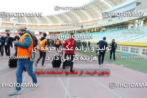 1809136, Tehran, Iran, Iran Football Pro League، Persian Gulf Cup، Week 20، Second Leg، Sepahan 0 v 0 (رای کمیته انضباطی) Persepolis on 2020/02/23 at Naghsh-e Jahan Stadium