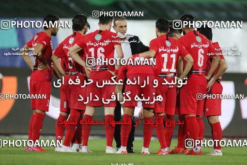 1538354, Tehran, Iran, Iran Football Pro League، Persian Gulf Cup، Week 28، Second Leg، Persepolis 0 v 1 Zob Ahan Esfahan on 2020/08/07 at Azadi Stadium