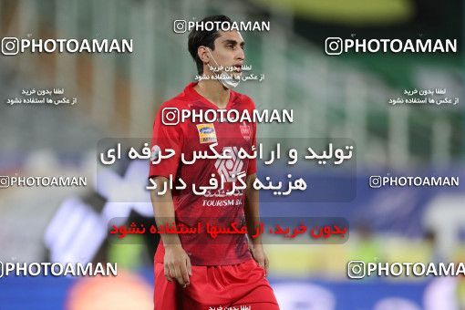 1538391, Tehran, Iran, Iran Football Pro League، Persian Gulf Cup، Week 28، Second Leg، Persepolis 0 v 1 Zob Ahan Esfahan on 2020/08/07 at Azadi Stadium