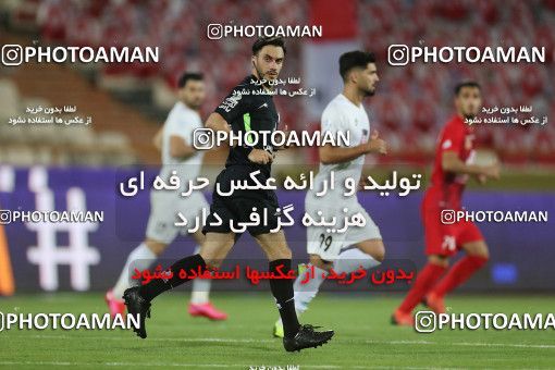 1538191, Tehran, Iran, Iran Football Pro League، Persian Gulf Cup، Week 28، Second Leg، Persepolis 0 v 1 Zob Ahan Esfahan on 2020/08/07 at Azadi Stadium