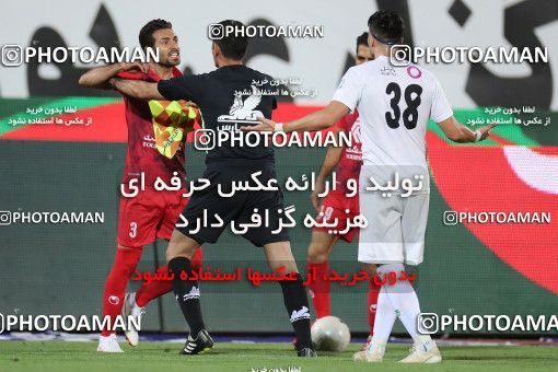 1538222, Tehran, Iran, Iran Football Pro League، Persian Gulf Cup، Week 28، Second Leg، Persepolis 0 v 1 Zob Ahan Esfahan on 2020/08/07 at Azadi Stadium