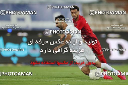 1538158, Tehran, Iran, Iran Football Pro League، Persian Gulf Cup، Week 28، Second Leg، Persepolis 0 v 1 Zob Ahan Esfahan on 2020/08/07 at Azadi Stadium