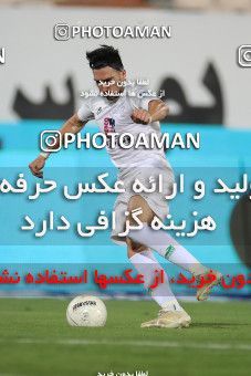 1538274, Tehran, Iran, Iran Football Pro League، Persian Gulf Cup، Week 28، Second Leg، Persepolis 0 v 1 Zob Ahan Esfahan on 2020/08/07 at Azadi Stadium