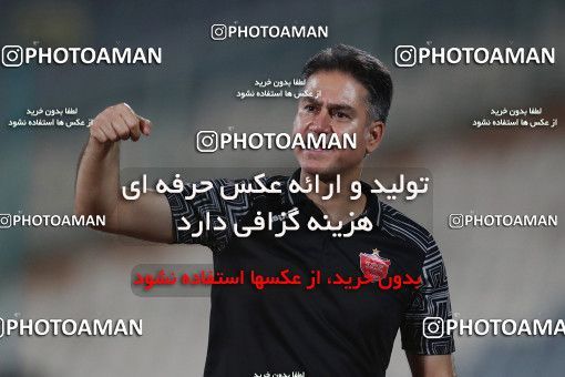 1538204, Tehran, Iran, Iran Football Pro League، Persian Gulf Cup، Week 28، Second Leg، Persepolis 0 v 1 Zob Ahan Esfahan on 2020/08/07 at Azadi Stadium