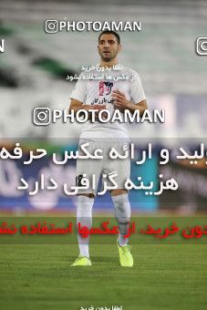 1538400, Tehran, Iran, Iran Football Pro League، Persian Gulf Cup، Week 28، Second Leg، Persepolis 0 v 1 Zob Ahan Esfahan on 2020/08/07 at Azadi Stadium