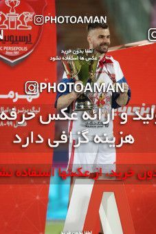 1531251, Tehran, Iran, Iran Football Pro League، Persian Gulf Cup، Week 28، Second Leg، Persepolis 0 v 1 Zob Ahan Esfahan on 2020/08/07 at Azadi Stadium