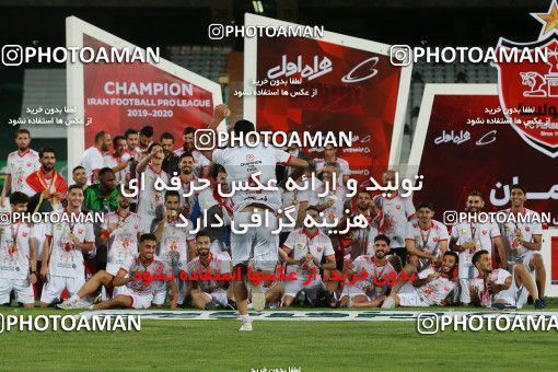 1531207, Tehran, Iran, Iran Football Pro League، Persian Gulf Cup، Week 28، Second Leg، Persepolis 0 v 1 Zob Ahan Esfahan on 2020/08/07 at Azadi Stadium