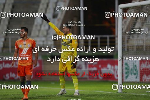 1556669, Tehran, Iran, لیگ برتر فوتبال ایران، Persian Gulf Cup، Week 1، First Leg، Saipa 0 v 0 Persepolis on 2020/11/06 at Shahid Dastgerdi Stadium
