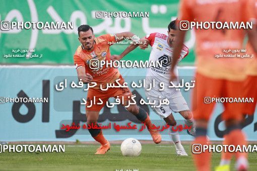 1536245, Tehran, Iran, لیگ برتر فوتبال ایران، Persian Gulf Cup، Week 1، First Leg، Saipa 0 v 0 Persepolis on 2020/11/06 at Shahid Dastgerdi Stadium